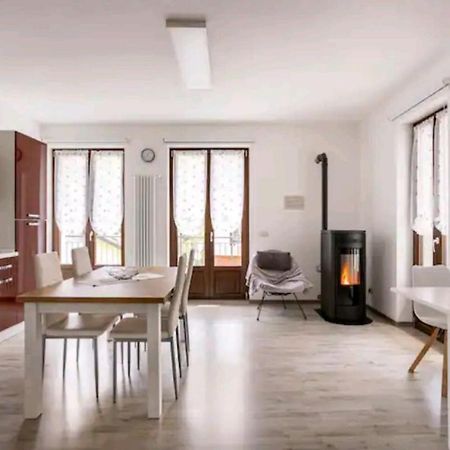 Iris Home Camblione Ngoại thất bức ảnh